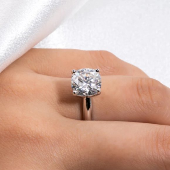 Certified 3.5 ct. t.w. Moissanite Diamond Cushion Cut Engagement Ring NEW - Picture 3 of 13